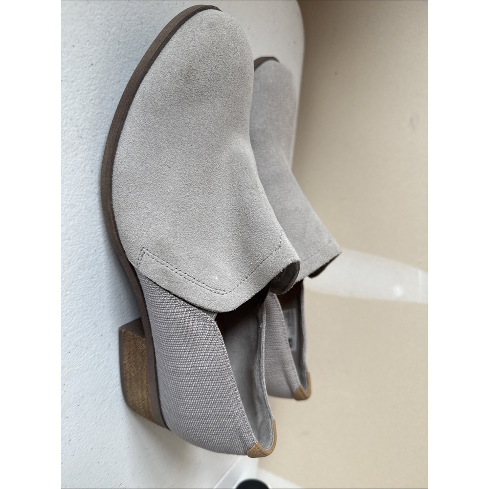 NEW Toms Shaye Ankle Boots Size 9 Bootie Women Suede Shoes Slip On Grey Fall